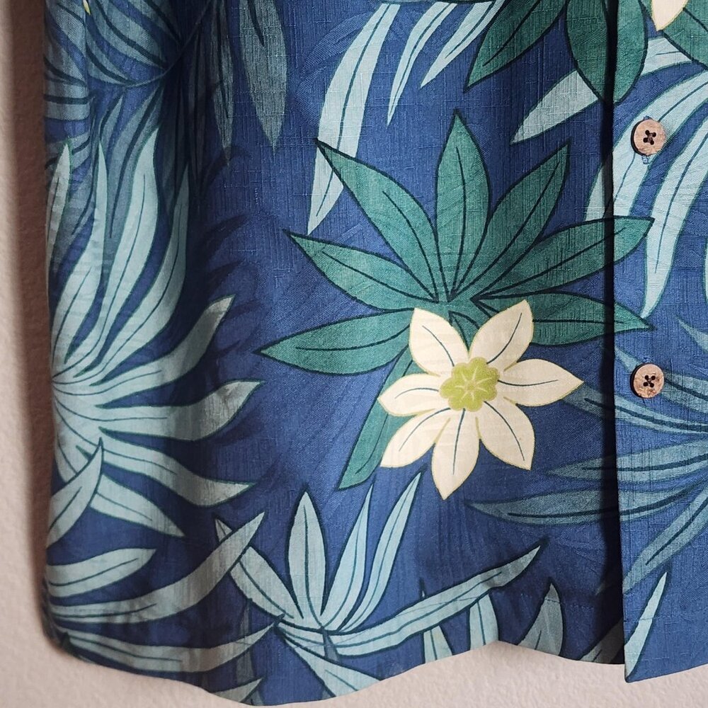 Tommy Bahama Shirt Mens Large Blue Silk Hawaiian Camp Floral Short Sleeve Relax - Picture 2 of 11